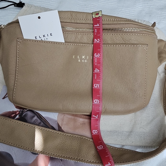 ELKIE & CO. LEATHER FANNY BAG! NWTS! - Picture 14 of 16